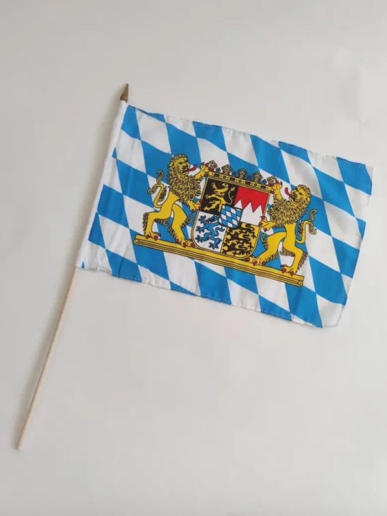 Bayern Stofflag på Træpind, 30x45 cm