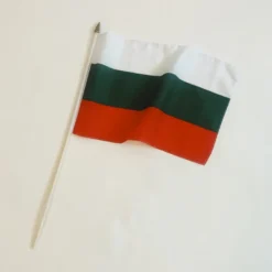 Bulgarien Stofflag på Træpind, 30x45 cm