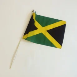 Jamaica Stofflag på Træpind, 30x45 cm