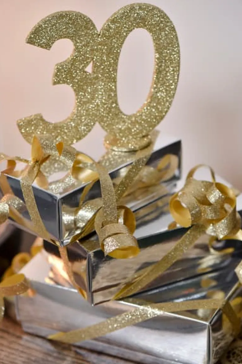 Lille Guld Glitter "30" Tal - Borddekoration