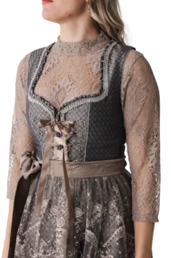 Luksus Blonde Dirndl Bluse i Lysebrun