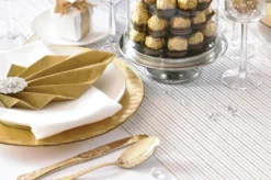 Rulle med hvid organza med guld